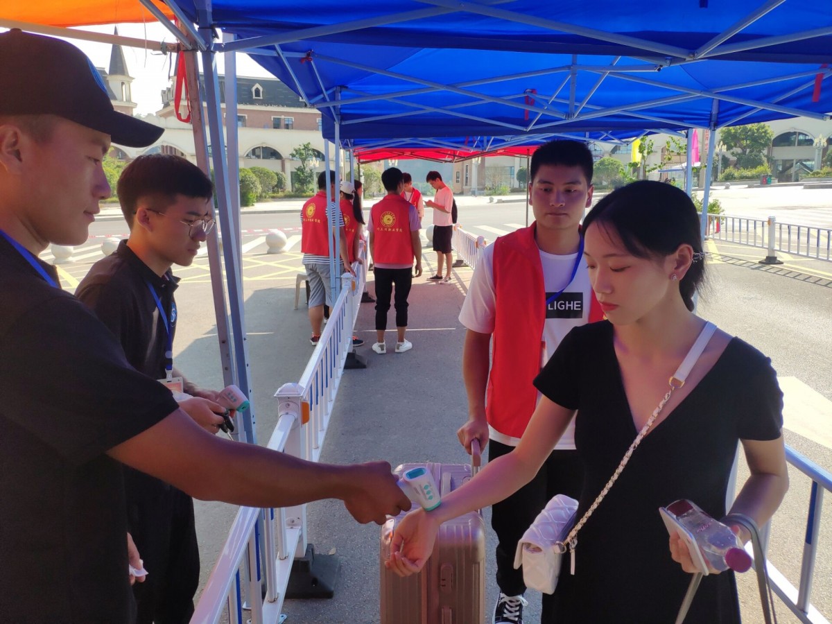 js4zqm5qgu.jpg js4zqm5qgu.jpg