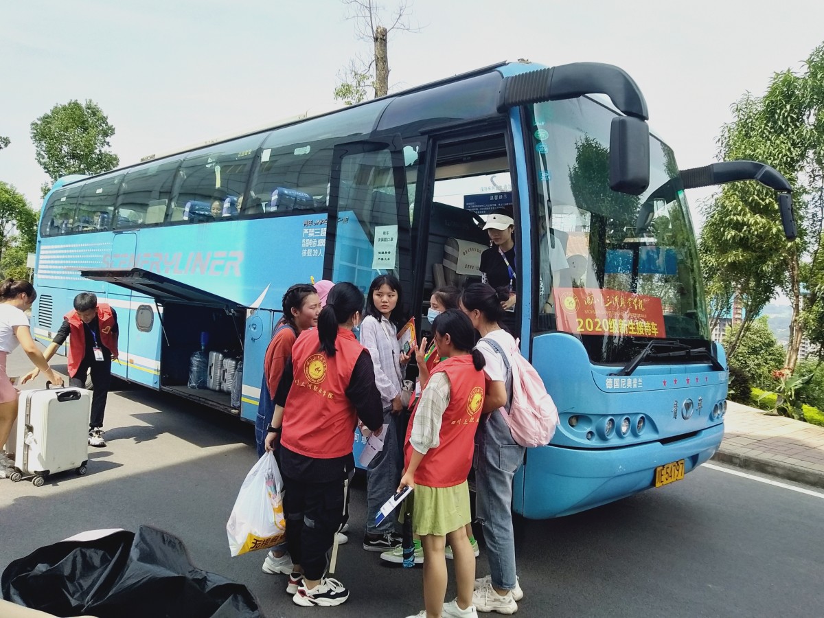 js4zqp1y1r.jpg js4zqp1y1r.jpg