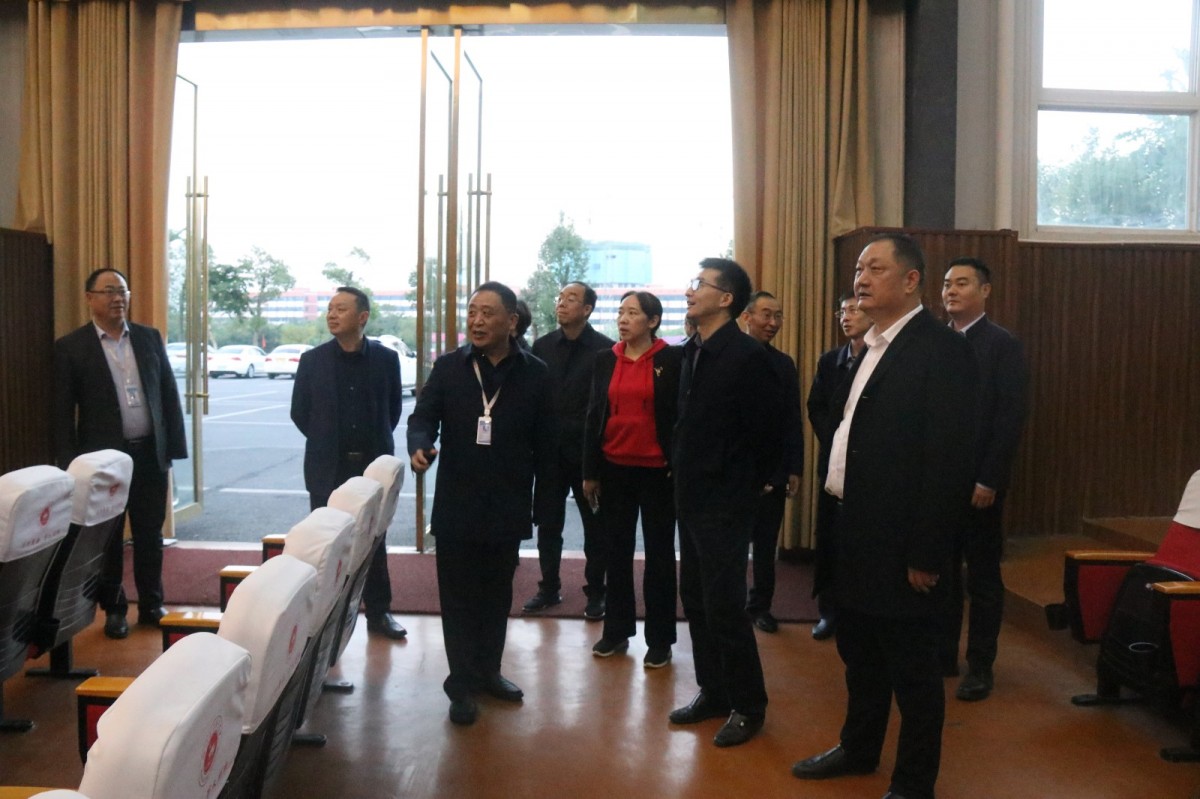 jsvwubt8dv.jpg jsvwubt8dv.jpg