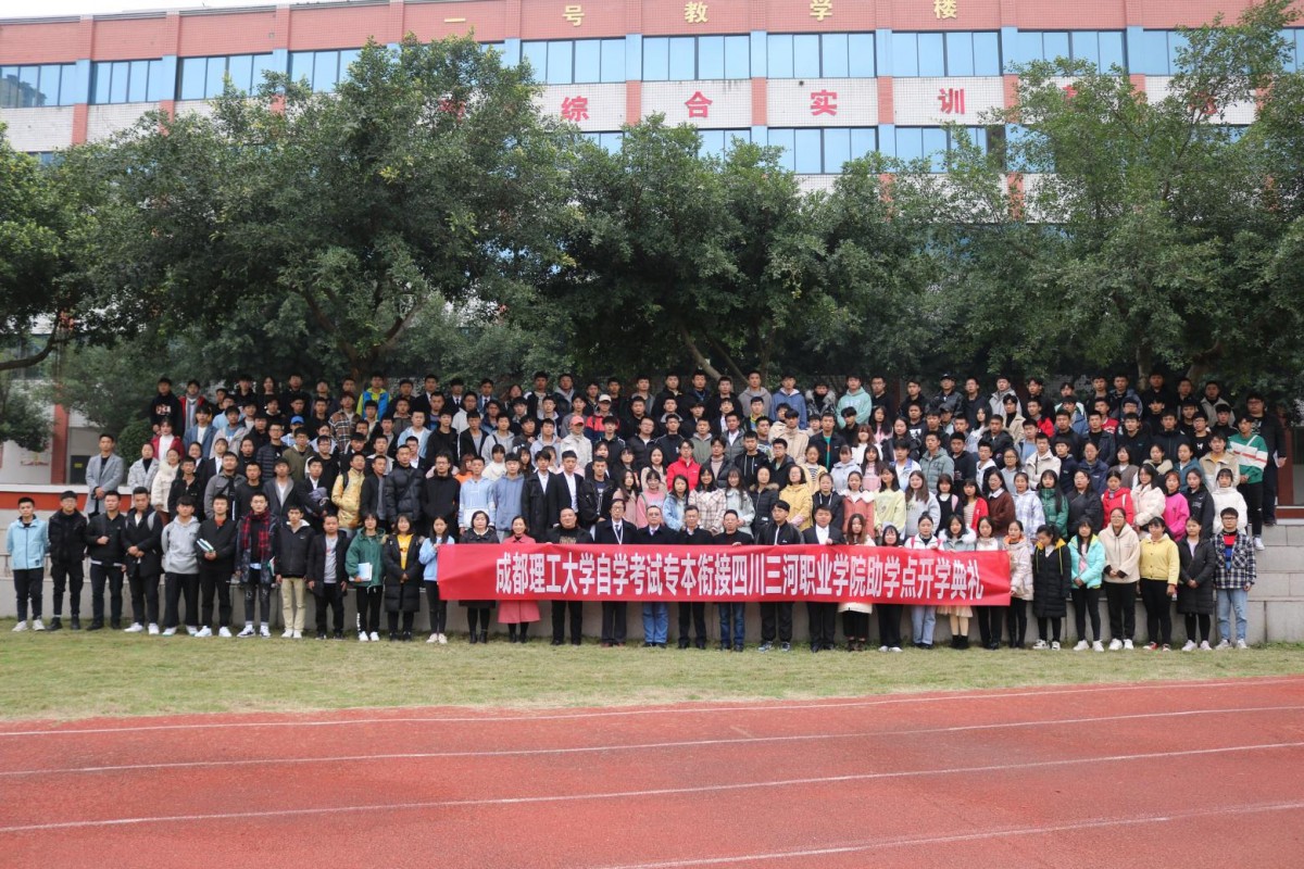 jsy2wg9eoz.jpg jsy2wg9eoz.jpg