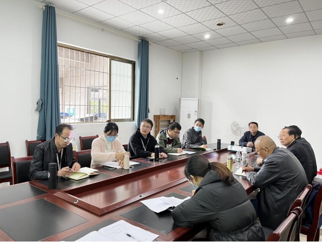 lrg8nqc5y5.jpg lrg8nqc5y5.jpg