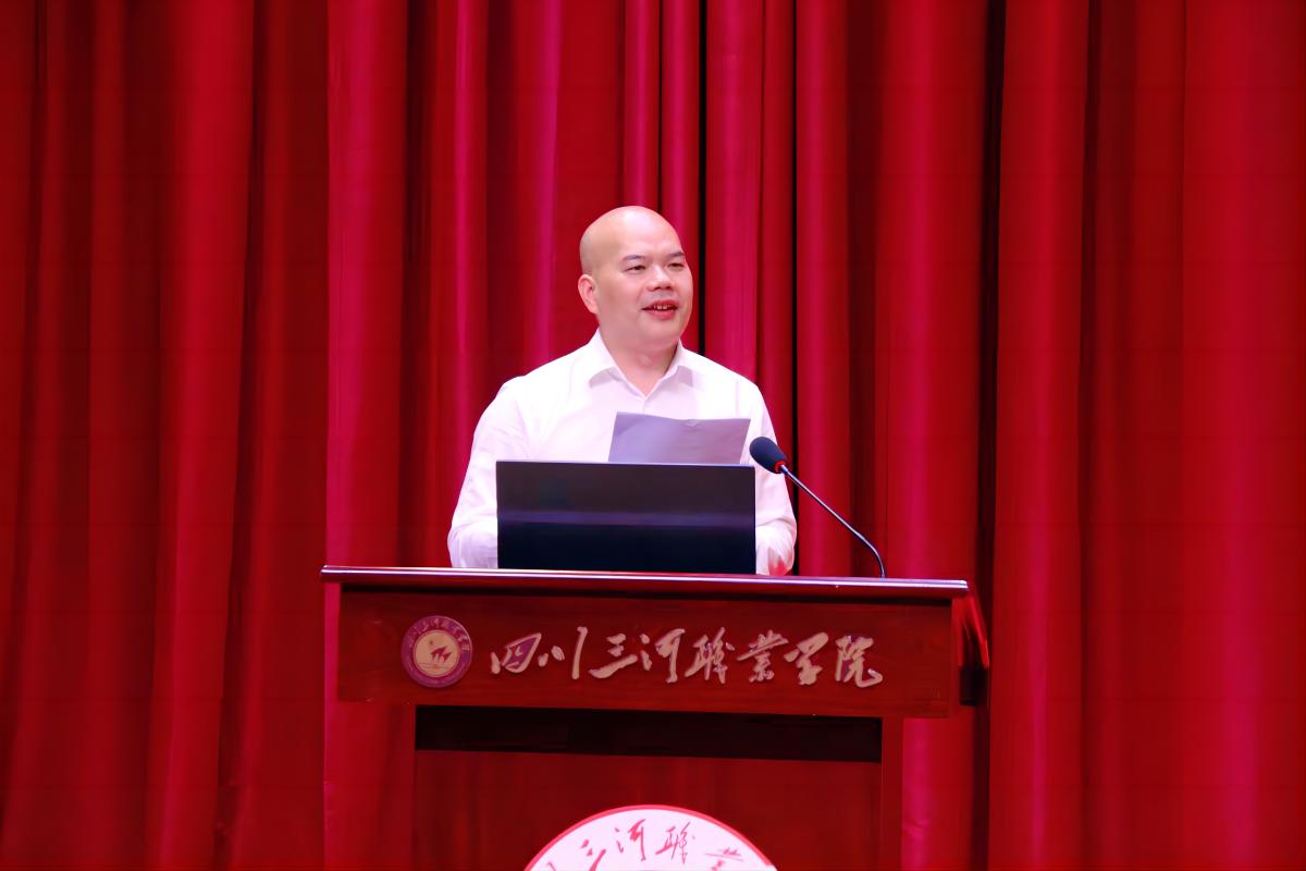 5233FAA9AC9B8845B8D1339F45D1B867