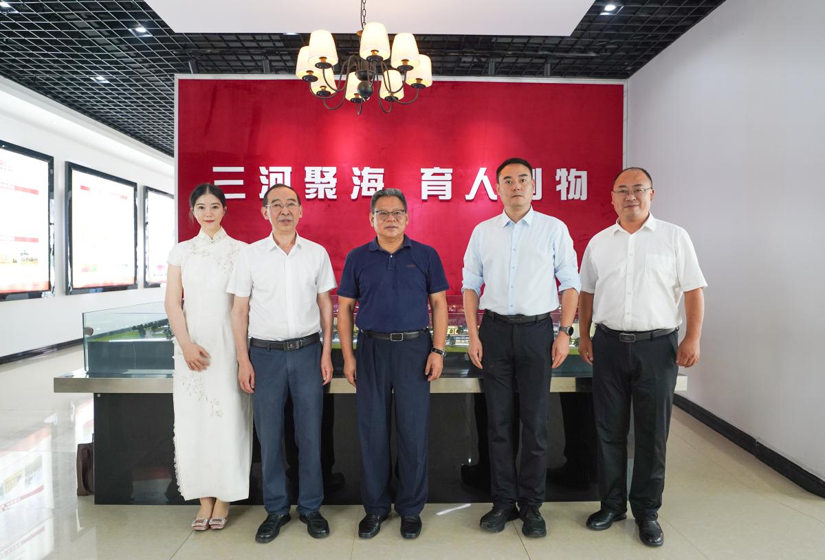 8D9583AE1F2089FD7E55B3BAAB43DB69